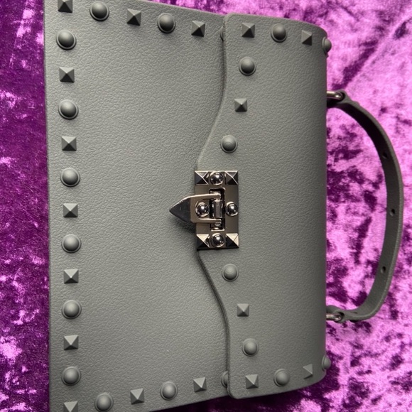 SOLD - Picture 1 of 8